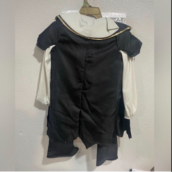 MEMBERS MARK kids Pirate Halloween costume with accessories size-various - Picture 6 of 7
